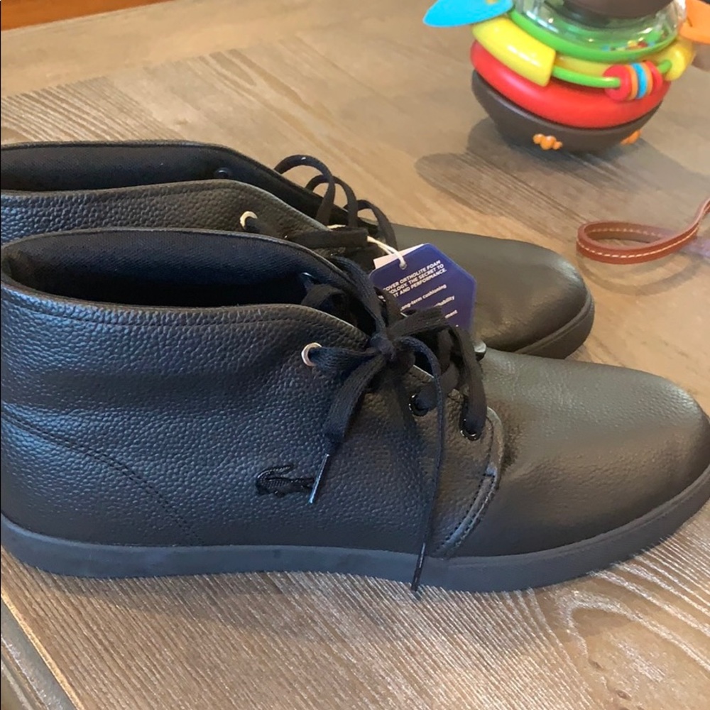 NWT Authentic Lacoste Men’s Sneakers size 13